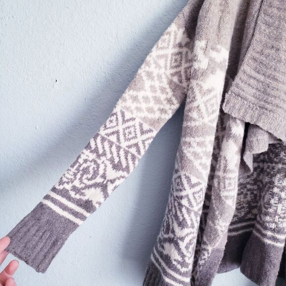 Abercrombie & Fitch Aztec Pattern Waterfall‎ Open Front Cardigan - Picture 3 of 7